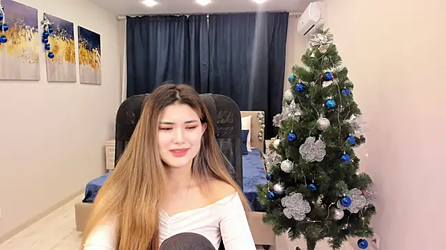 Snapshot of AnneTLi chatting on 12-30-24, 09:48 AnneTLi online show from 12-30-24, 09:48