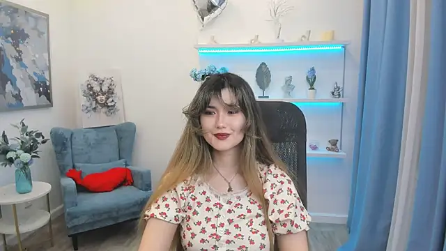 AnneTLi online show from 06-10-26, 07:35