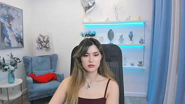 AnneTLi online show from 06-11-26, 12:32