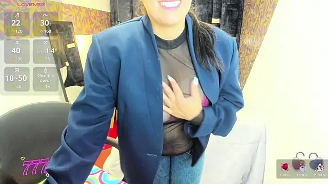 Snapshot of KatteMilf chatting on 05-13-26, 12:35 KatteMilf online show from 05-13-26, 12:35