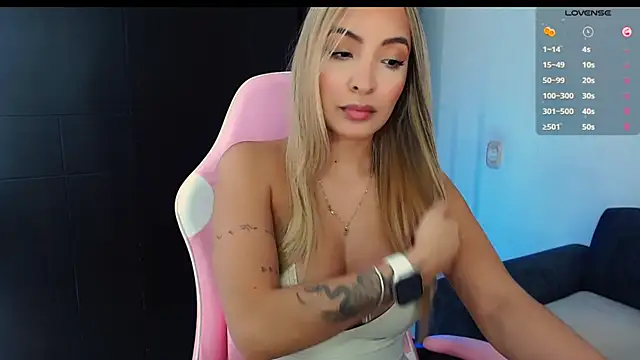 Snapshot of im_grecia chatting on 10-22-25, 07:24 im grecia online show from 10-22-25, 07:24