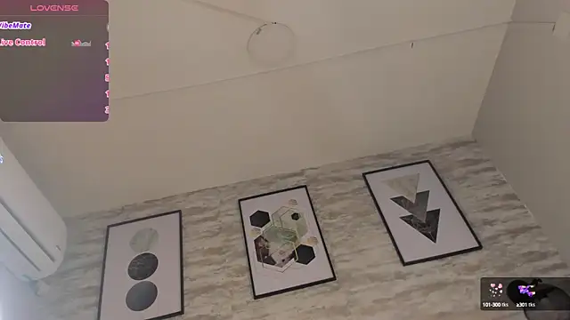 Snapshot of mia_slutty_ chatting on 01-21-25, 06:00 mia slutty  online show from 01-21-25, 06:00