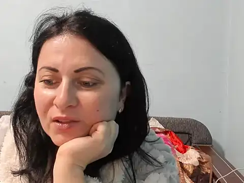 Lillian2 online show from 01-03-25, 06:11