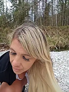 Sexy Sparkling  online show from 04-18-26, 12:42