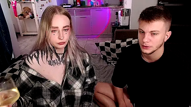 Snapshot of soalice chatting on 10-08-25, 10:35 soalice online show from 10-08-25, 10:35