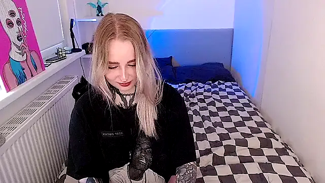 Snapshot of soalice chatting on 11-01-25, 10:28 soalice online show from 11-01-25, 10:28