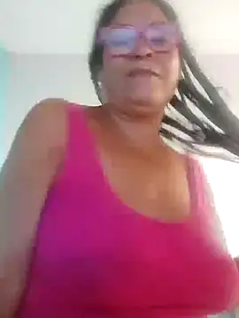 Snapshot of Delicy1 chatting on 01-10-25, 05:02 Delicy1 online show from 01-10-25, 05:02