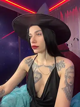 Queen of pain online show from 10-31-25, 07:31