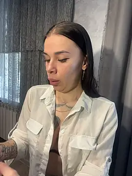 Queen of pain online show from 04-24-26, 06:38