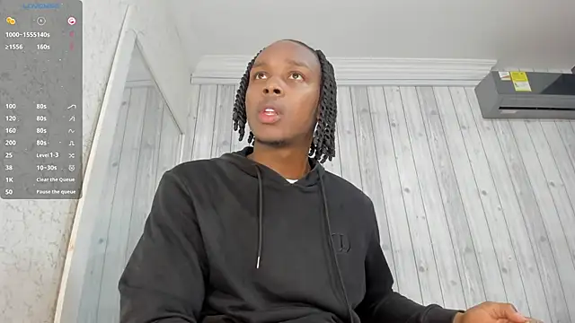 Snapshot of DominicSccott chatting on 02-24-25, 12:26 DominicSccott online show from 02-24-25, 12:26