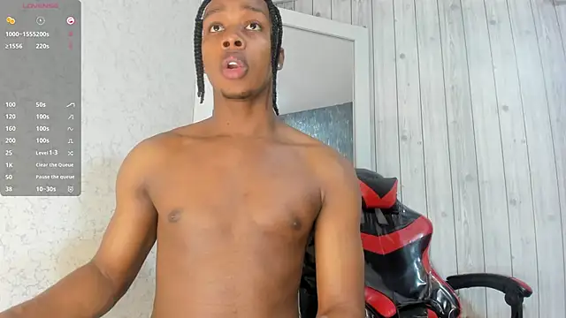 Snapshot of DominicSccott chatting on 11-15-25, 12:56 DominicSccott online show from 11-15-25, 12:56