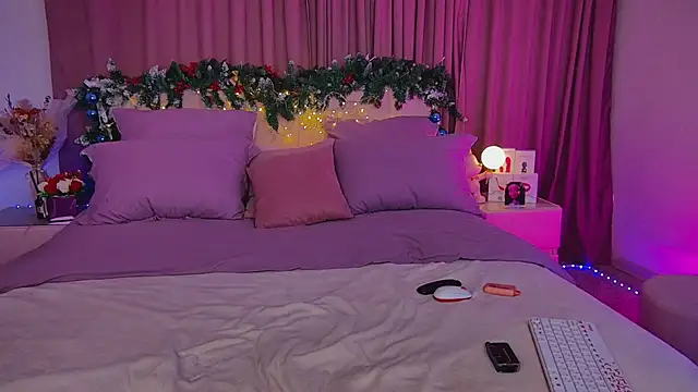 Cosmic Sia online show from 01-02-25, 06:07