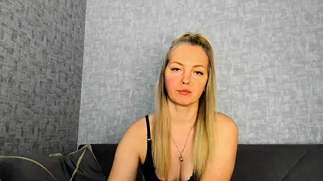 iam Venus online show from 04-09-26, 11:59