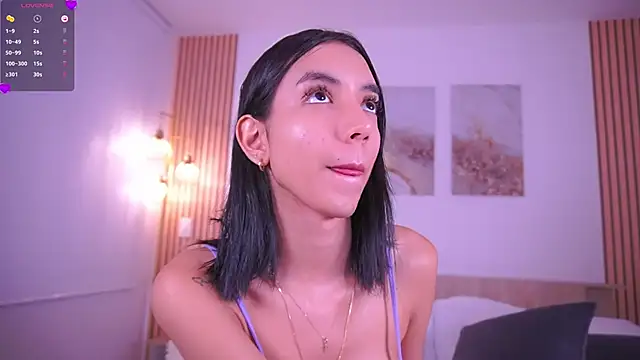 Snapshot of LillyThompson chatting on 01-17-25, 01:25 LillyThompson online show from 01-17-25, 01:25