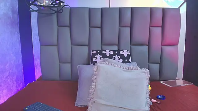  MiaBrown  online show from 09-13-25, 12:05