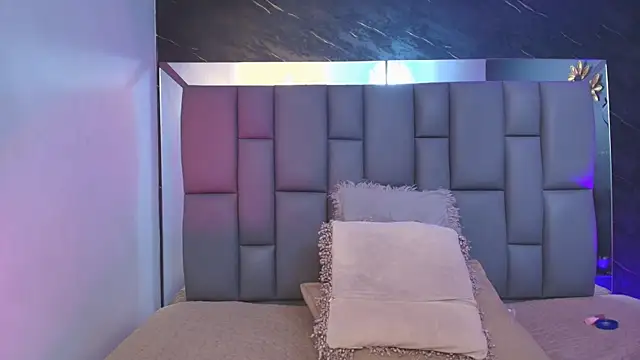  MiaBrown  online show from 10-08-25, 12:03