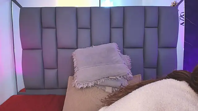  MiaBrown  online show from 02-04-26, 12:11