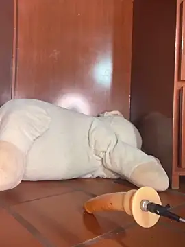 Snapshot of bella-lana2000 chatting on 12-22-24, 09:09 bella-lana2000 online show from 12-22-24, 09:09