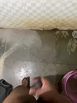 Snapshot of Honeydick7 chatting on 03-02-25, 03:56 Honeydick7 online show from 03-02-25, 03:56