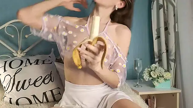 Snapshot of you_desire chatting on 01-13-25, 12:13 you desire online show from 01-13-25, 12:13