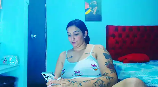 Snapshot of liz_dirty chatting on 12-09-24, 03:40 liz dirty online show from 12-09-24, 03:40