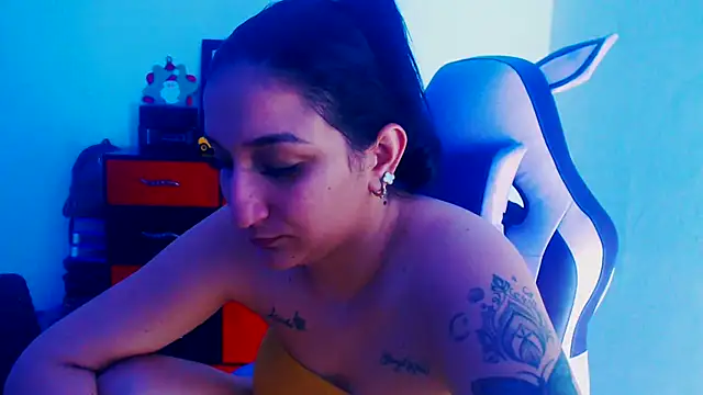 liz dirty online show from 11-24-25, 10:31