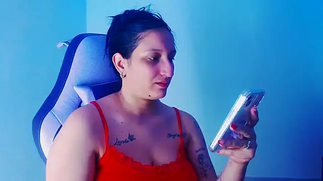 liz dirty online show from 12-19-25, 10:39