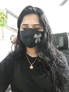 Snapshot of Suvosri chatting on 02-06-25, 11:21 Suvosri online show from 02-06-25, 11:21