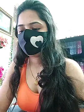 Snapshot of Suvosri chatting on 02-14-25, 08:10 Suvosri online show from 02-14-25, 08:10