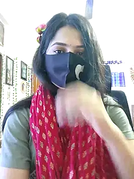 Snapshot of Suvosri chatting on 02-24-25, 07:11 Suvosri online show from 02-24-25, 07:11
