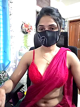 Snapshot of Suvosri chatting on 09-25-25, 06:17 Suvosri online show from 09-25-25, 06:17