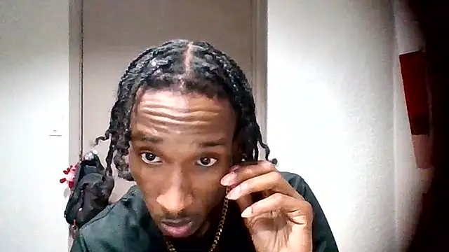 Snapshot of Z3US_UP_1 chatting on 05-09-26, 12:49 Z3US UP 1 online show from 05-09-26, 12:49