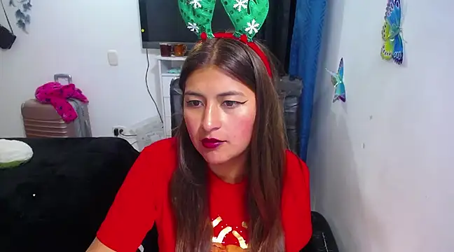 Yunhot  online show from 12-25-24, 06:52