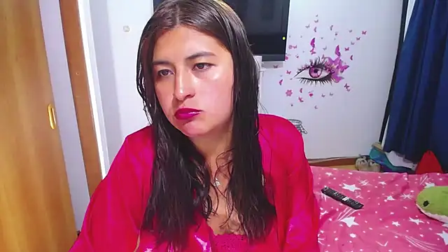 Yunhot  online show from 03-19-26, 01:53