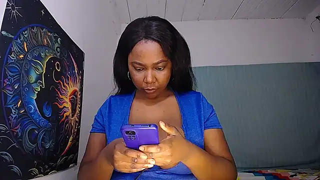 Snapshot of yselahot chatting on 12-01-25, 12:54 yselahot online show from 12-01-25, 12:54