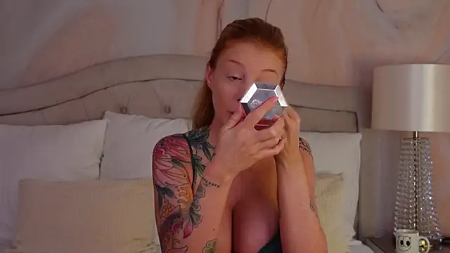 GingerEllis online show from 04-13-26, 03:56