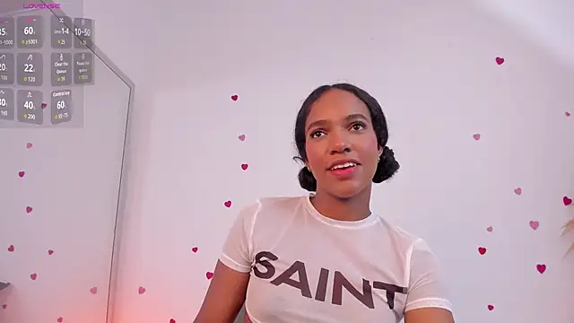 Snapshot of Tina_Rouse2 chatting on 10-04-25, 03:10 Tina Rouse2 online show from 10-04-25, 03:10