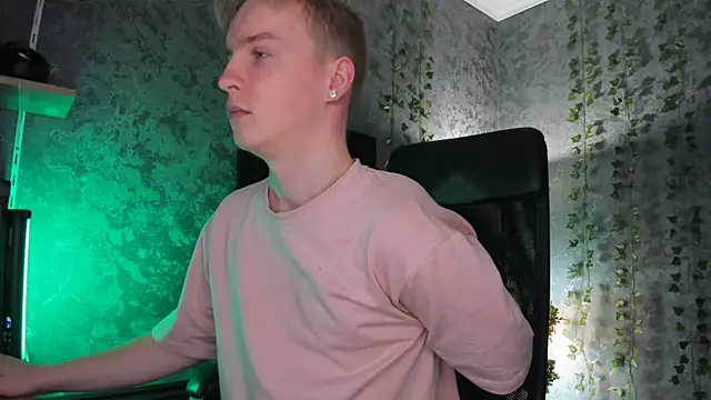 AlexxSweet online show from 11-22-25, 06:56