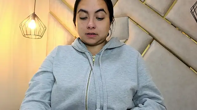 Snapshot of nalalye_cruzz_ chatting on 02-14-25, 08:42 nalalye cruzz  online show from 02-14-25, 08:42