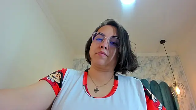 nalalye cruzz  online show from 04-24-26, 02:47