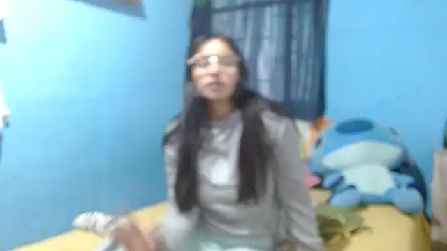 Snapshot of clarisse69 chatting on 02-10-25, 09:47 clarisse69 online show from 02-10-25, 09:47