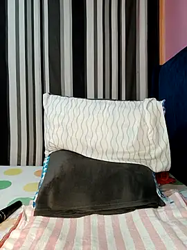 luxusroyce online show from 12-20-25, 04:52