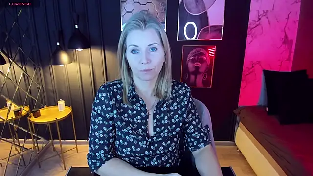 Annie Light online show from 01-21-25, 11:56