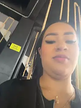 Snapshot of Luisa_Fernandaa chatting on 03-12-26, 06:47 Luisa Fernandaa online show from 03-12-26, 06:47