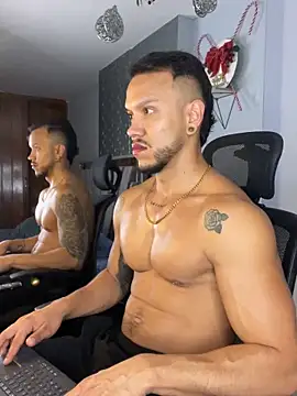 ARON TAYLER01 online show from 12-19-24, 12:45