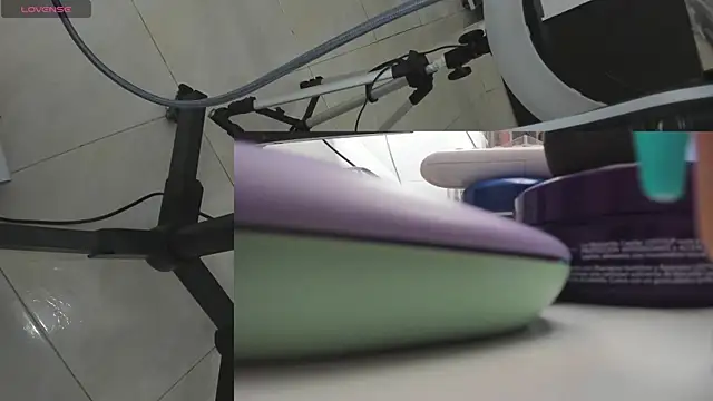 bellacutey  online show from 02-28-25, 08:28