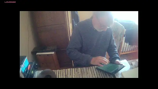 terrybare online show from 10-26-25, 02:34