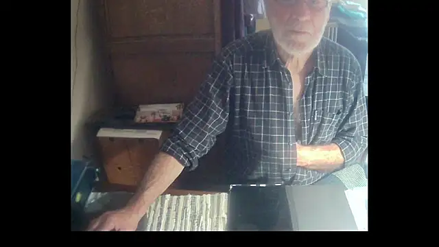 terrybare online show from 12-05-25, 10:57