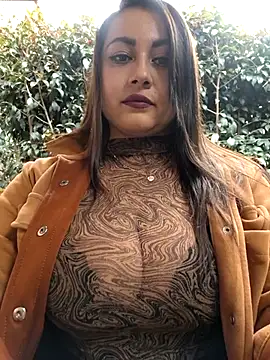 Snapshot of Oryk___ chatting on 11-12-25, 07:13 Oryk online show from 11-12-25, 07:13