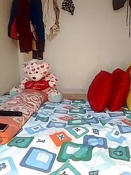 NicRaisaa online show from 03-11-25, 05:05